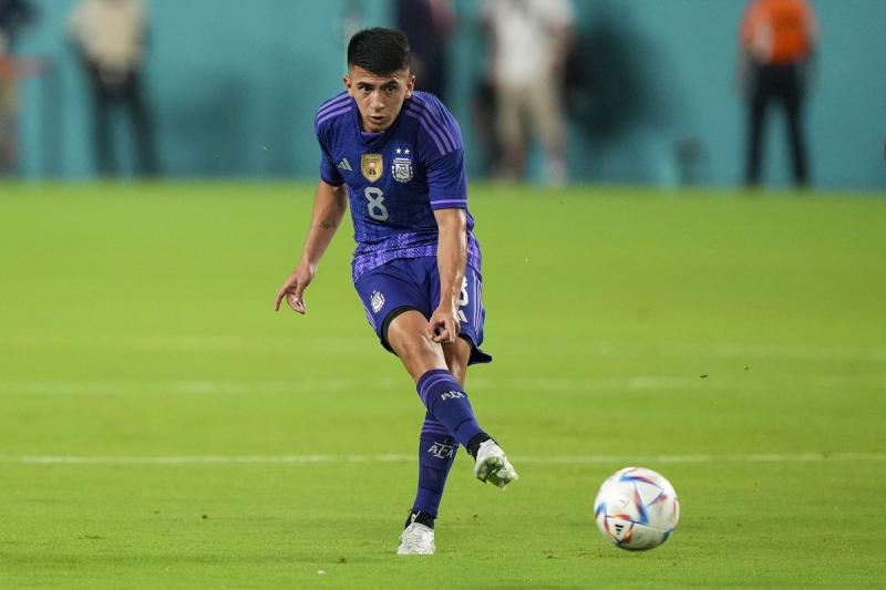 Thiago Almada se podría quedar sin Mundial