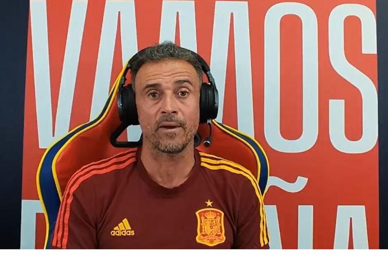 Manuel Pellegrini criticó a Luis Enrique.