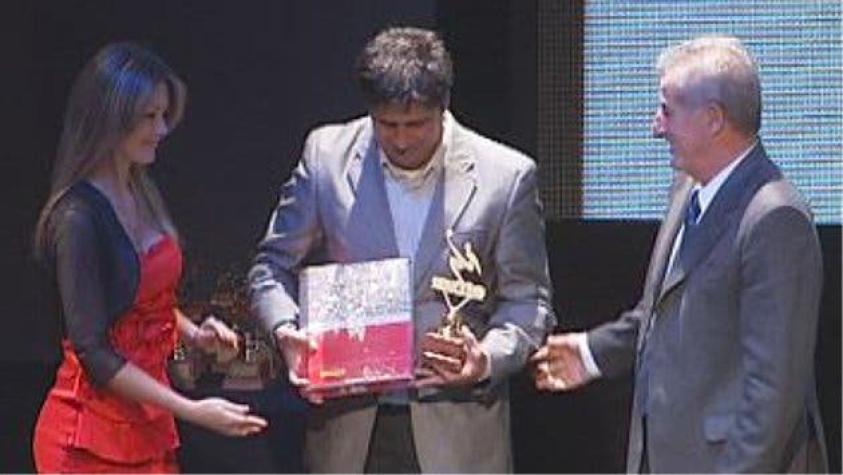 La “U” arrasa en gala del Sifup
