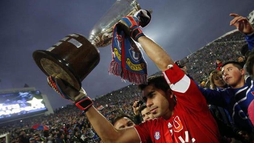 Los hinchas de la U sufrieron hasta el último minuto