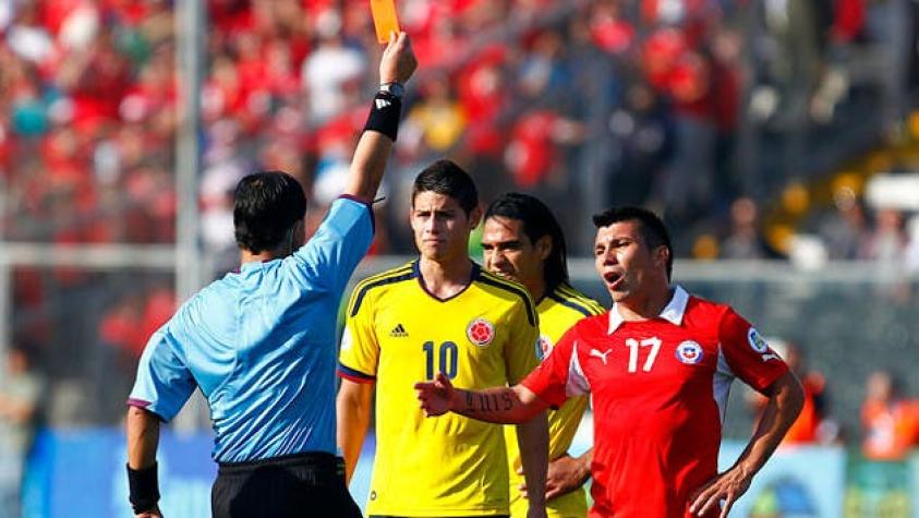Gary Medel pidió disculpas por expulsión ante Colombia
