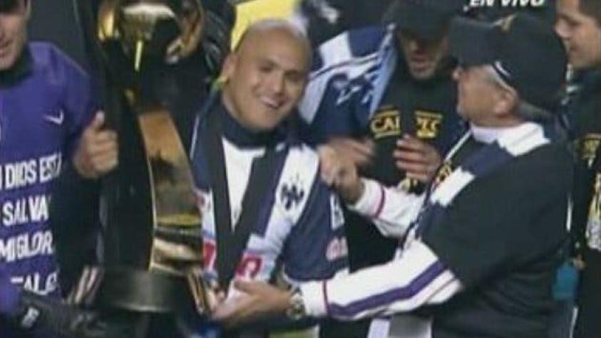 Suazo va por la revancha en el Mundial de Clubes