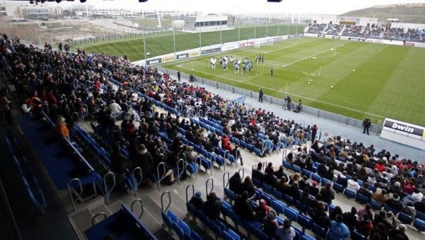 Hinchas apoyaron a Casillas en entrenamiento del Real Madrid