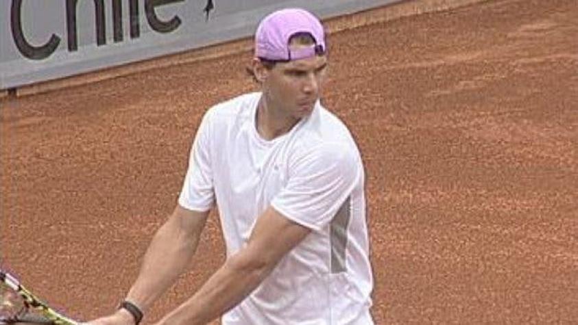 Rafael Nadal salta a la cancha en el ATP de Viña del Mar