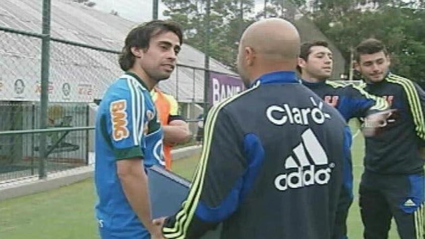 Jorge Valdivia arremete contra Claudio Borghi