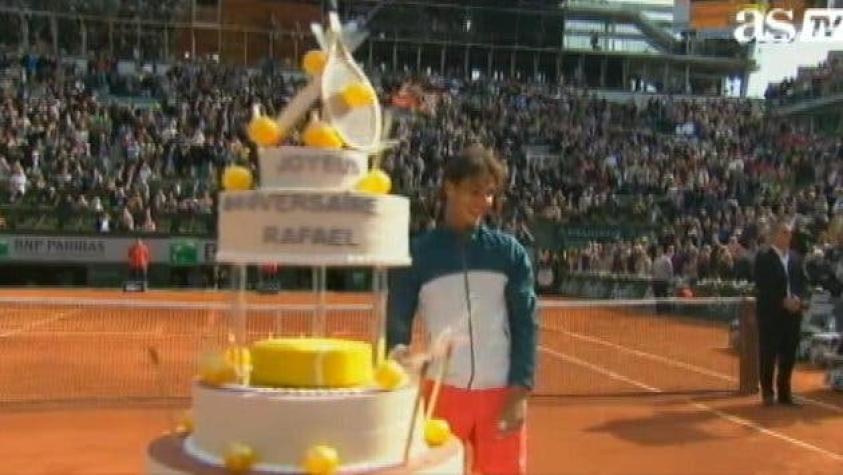 Unas 15 mil personas le cantaron "Cumpleaños Feliz" a Rafael Nadal