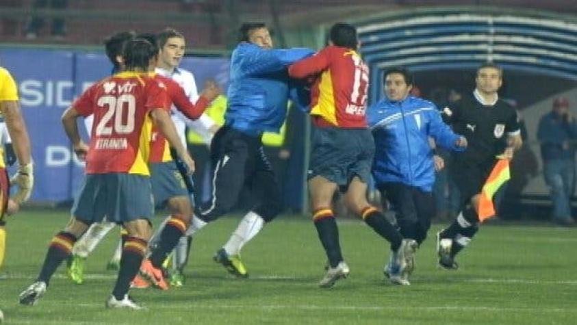 Unión Española y la UC protagonizaron comentada pelea
