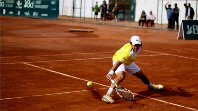 Garín avanza a octavos de final en Wimbledon Junior