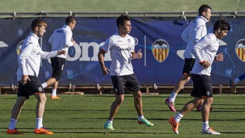 Eduardo Vargas se une a las prácticas de Valencia CF