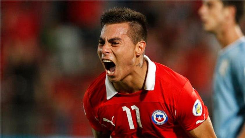 Eduardo Vargas estaría listo en el Valencia