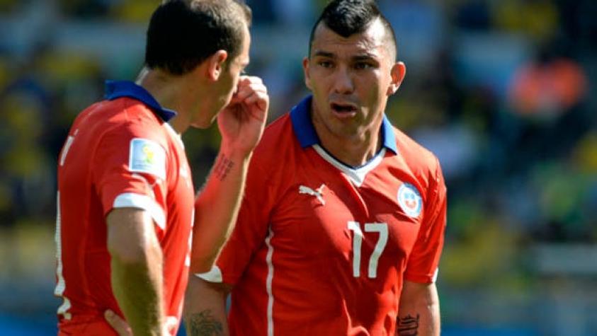 Técnico del Cardiff afirma que no han recibido ofertas oficiales por Gary Medel