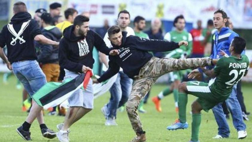 [VIDEO] Pro palestinos agreden a jugadores de Maccabi Haifa durante partido amistoso