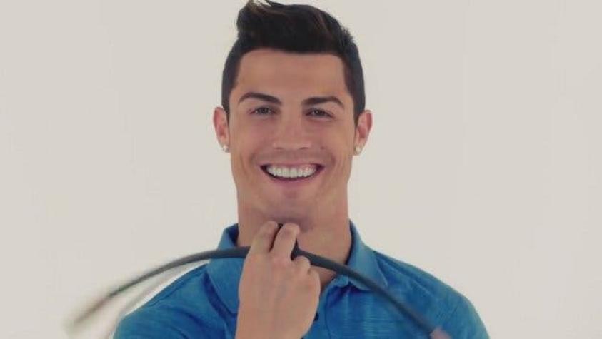 [VIDEO] Cristiano Ronaldo promociona extraño producto japonés