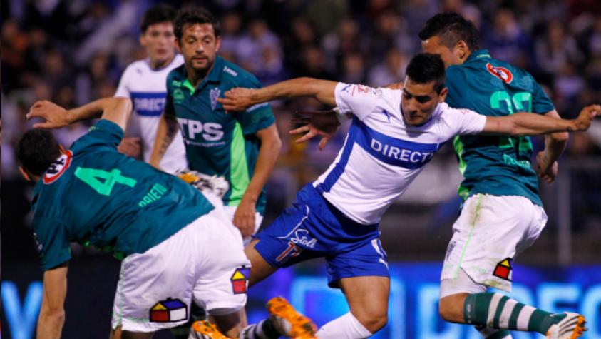 UC vive su segunda derrota consecutiva tras caer 1-0 ante Wanderers