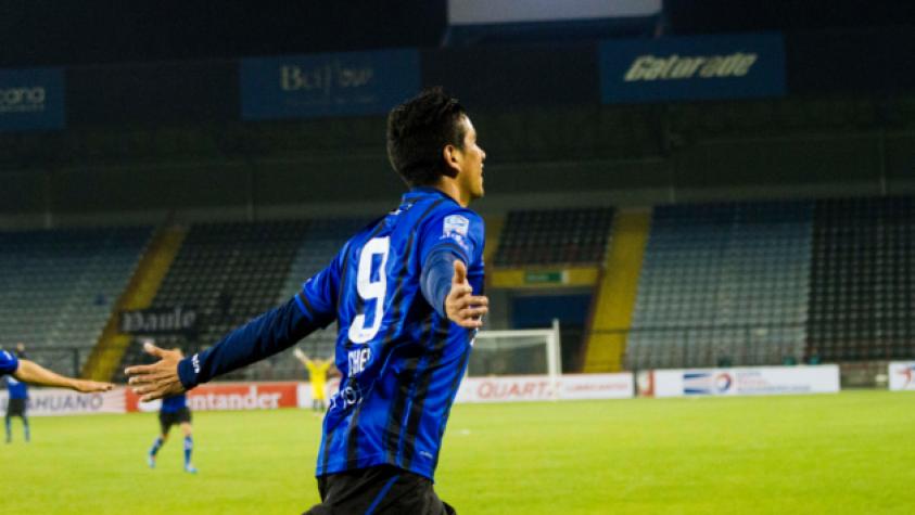 Huachipato busca ser ofensivo en Sao Paulo con Andrés Vilches a la cabeza
