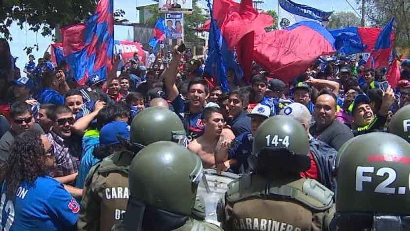 Buses para hinchas de Colo Colo y otros para la U darían inicio a plan de seguridad en Transantiago
