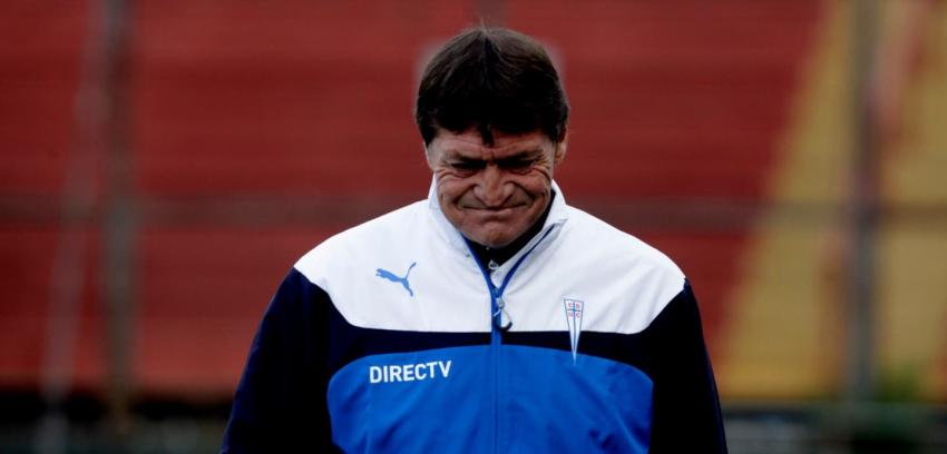 Universidad Católica despide a Julio César Falcioni