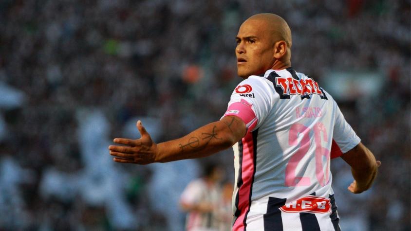 Humberto Suazo se despide del cuerpo técnico en adiós definitivo al Monterrey
