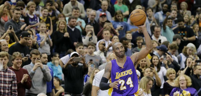 Kobe Bryant desplaza a Jordan al tercer lugar en la tabla de artilleros de la NBA