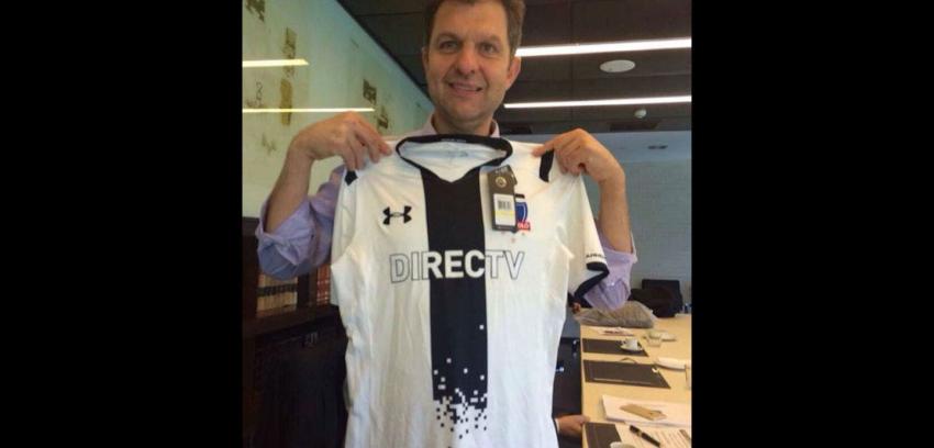 [FOTO] Aníbal Mosa filtra imagen de la posible nueva camiseta de Colo Colo