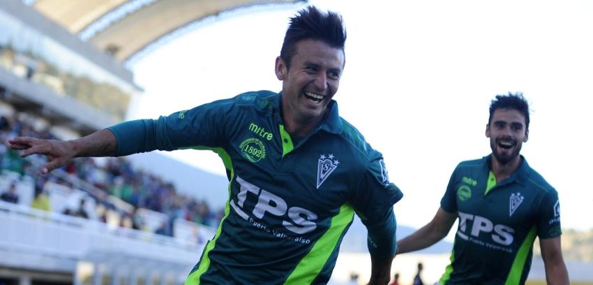 Santiago Wanderers confirma partida de Roberto Gutiérrez