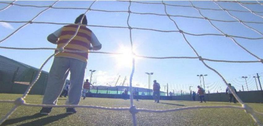 Los beneficios del fútbol en el que está "prohibido correr"