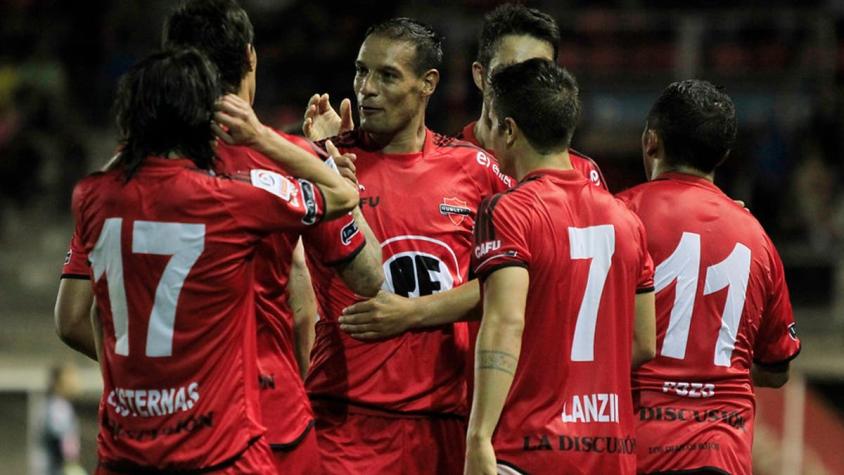 Ñublense denuncia a Cobreloa por Alejandro Hisis