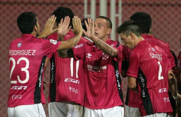 Montevideo Wanderers le quitó el sueño a Palestino en la Libertadores