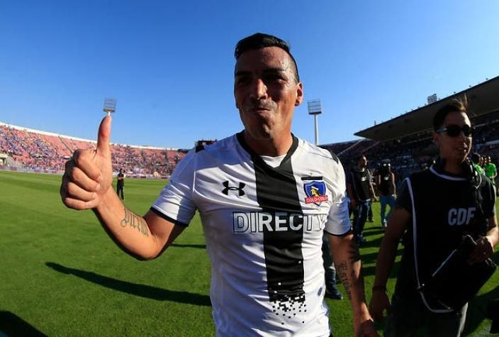 Esteban Paredes entró en la historia: Anotó 100 goles oficiales en 2107 días por Colo Colo