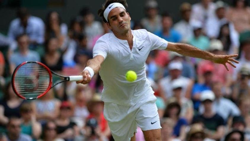 [VIDEO] El espectacular punto de Roger Federer en Wimbledon