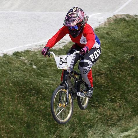 Chilena Rosario Aguilera queda fuera de la Súper Final de ciclismo BMX en Toronto 2015