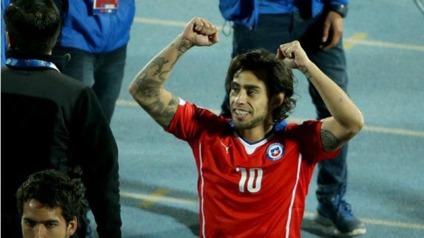 [VIDEO] Jorge Valdivia entrena duro a la espera de que se confirme su próximo club