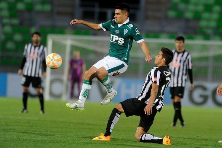 Santiago Wanderers se complica en la Sudamericana tras igualar frente a Libertad