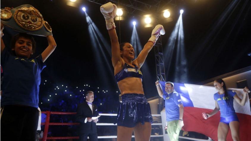 "Crespita" Rodríguez vence a japonesa Tsunami y retiene título mundial en Antofagasta