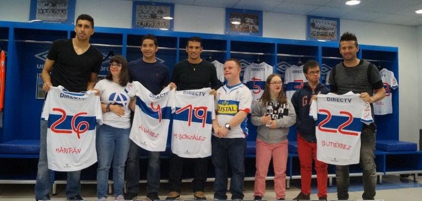 Universidad Católica lucirá una especial camiseta en el duelo ante Colo Colo