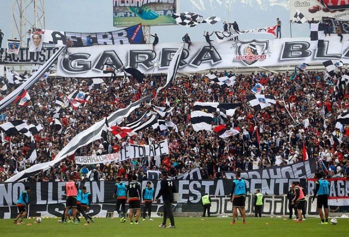 [VIDEO] Plantel de Colo Colo recibe masivo "arengazo" previo al duelo con la UC
