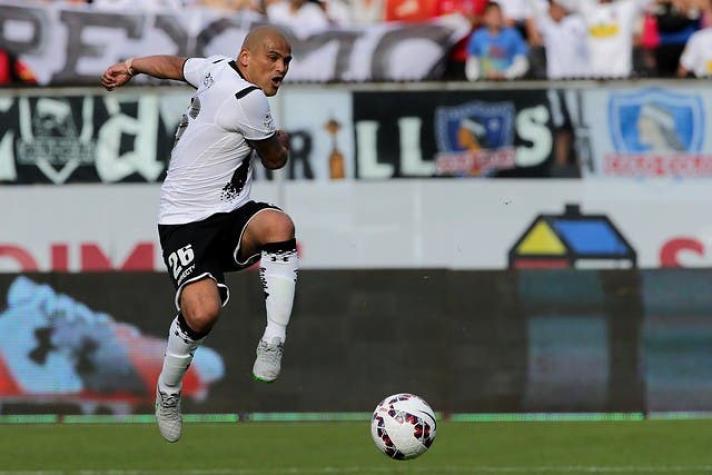 Plantel de Colo Colo respalda a Sierra tras marginación de Suazo
