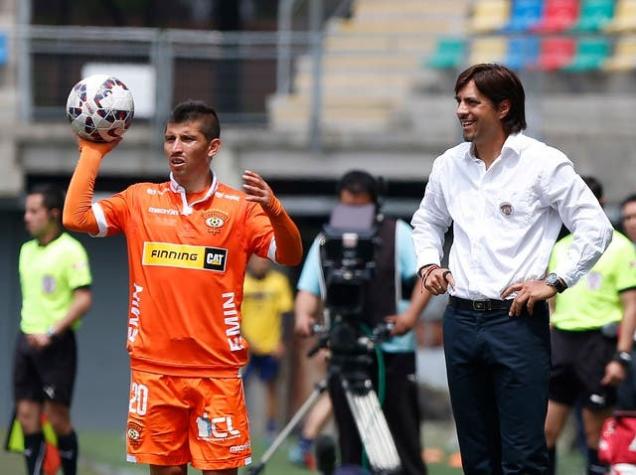 ANFP sanciona por un año a presidente de Cobreloa por negociar con DT con contrato vigente