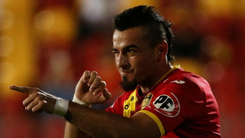 Unión Española golea a Iquique y queda a un paso de la liguilla