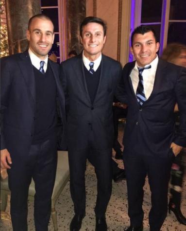 La respuesta de Gary Medel a hincha que se burló de su tenida en la fiesta del Inter