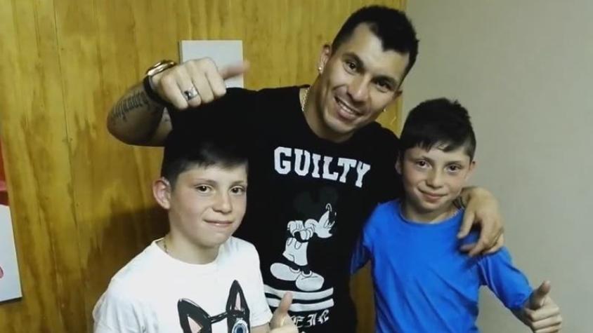 [VIDEO] Gary Medel se suma a la campaña #UnCorazonParaLeon