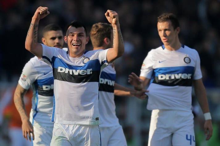 El inter de Medel es puntero y la Fiorentina de Fernández lo escolta