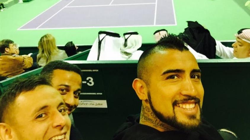 [FOTOS] Arturo Vidal junto a compañeros del Bayern presencian triunfo de Djokovic sobre Nadal