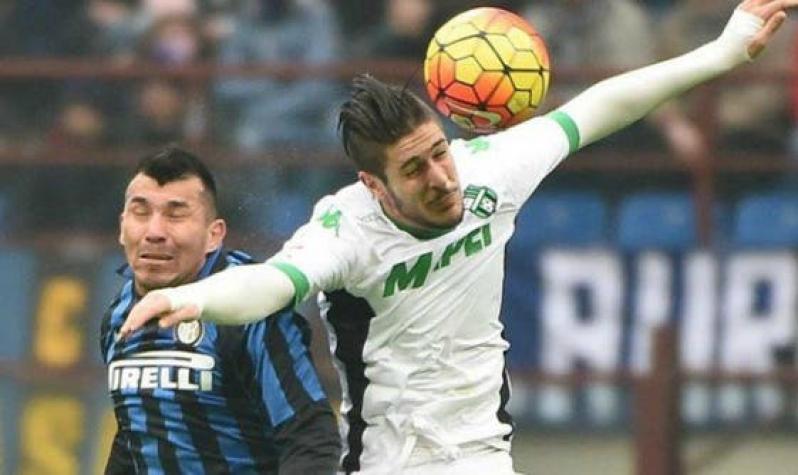 La violenta reacción de Gary Medel que pudo costarle la tarjeta roja ante Sassuolo