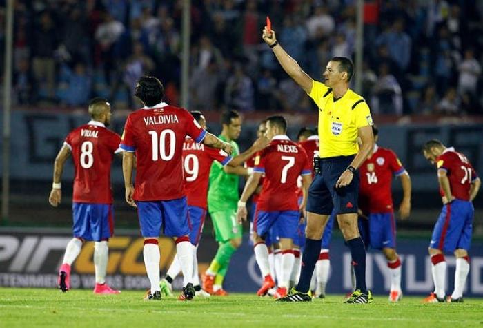 Árbitro explica expulsión de Jorge Valdivia: "Empleó un lenguaje ofensivo y grosero”