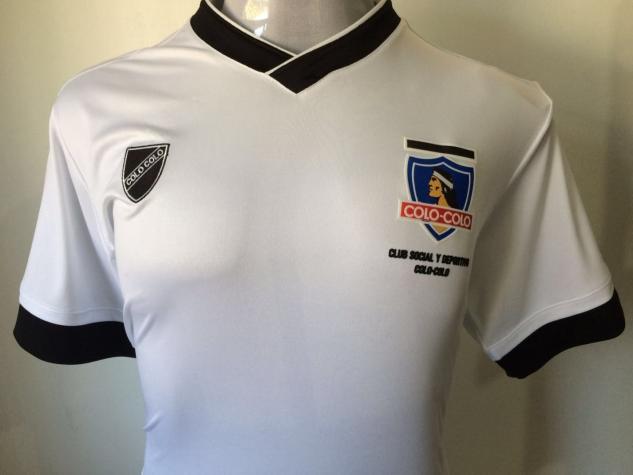 Club Social de Colo Colo lanza camiseta que busca respetar la historia de la institución