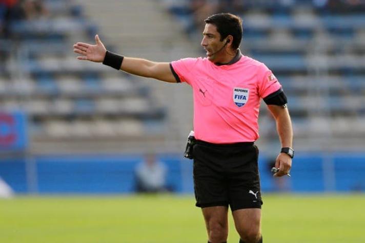Árbitros para la 2da fecha: Eduardo Gamboa dirigirá a la “U” y Patricio Polic a Colo Colo