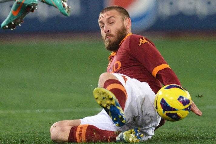 Jugador de Roma es acusado de insultos racistas contra Mario Mandzukic de Juventus