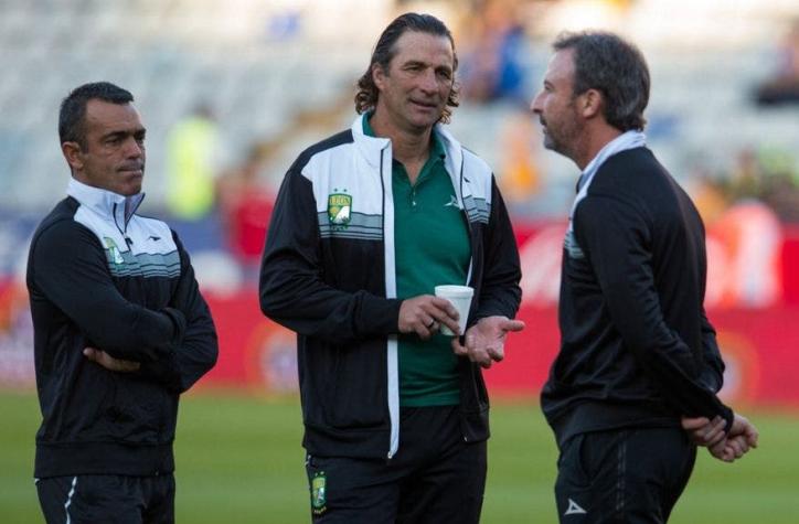 Juan Antonio Pizzi se despide de México con una derrota