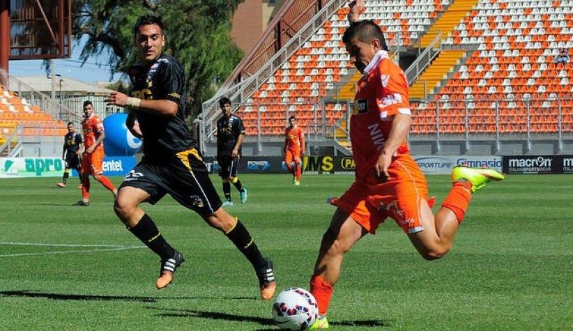 Jugadores de Cobreloa protagonizan escándalo antes de duelo con Iberia